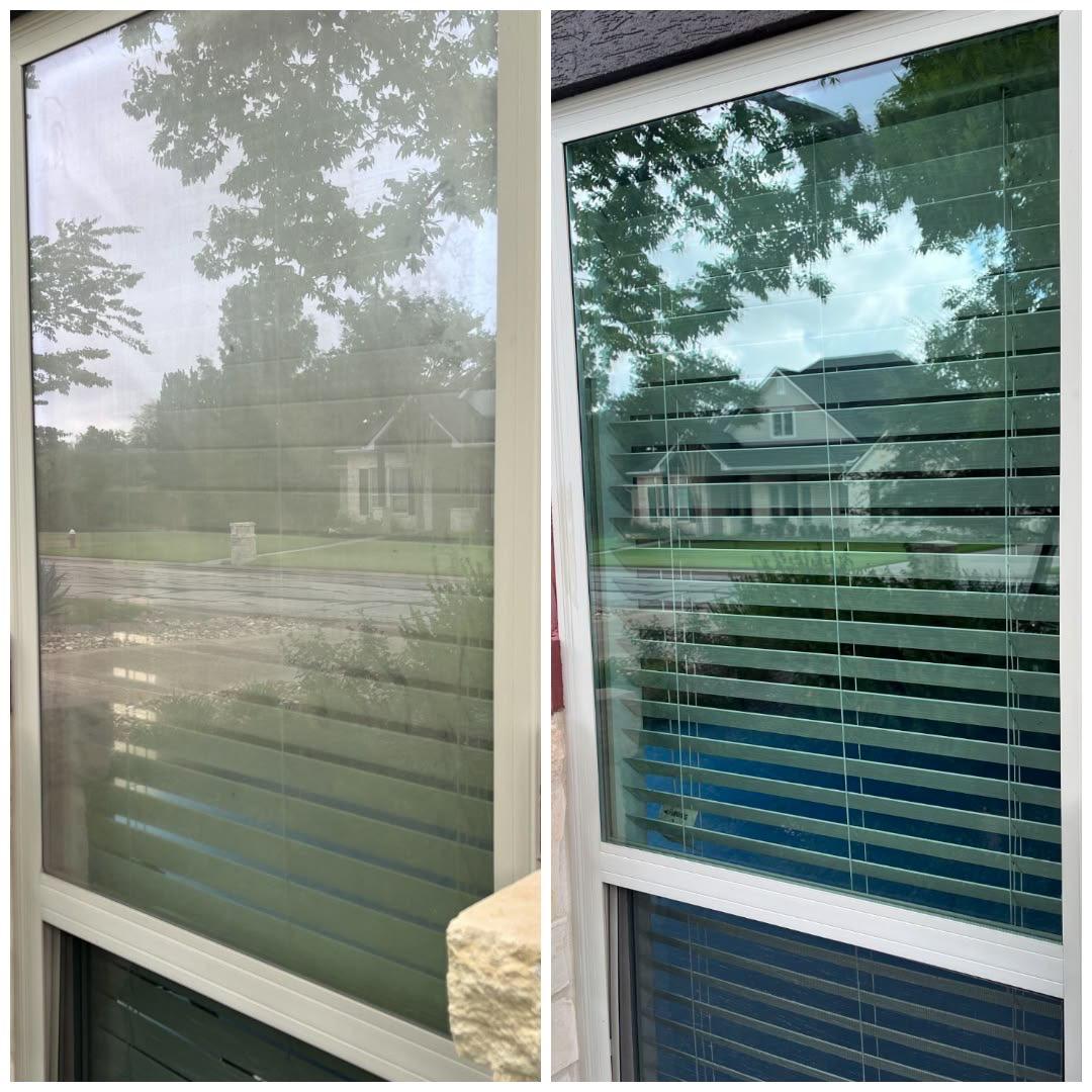 Fensterreinigung mit Jalousien Vorher/Nachher